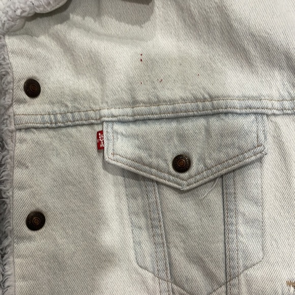 Levis Jacket - Picture 3 of 4